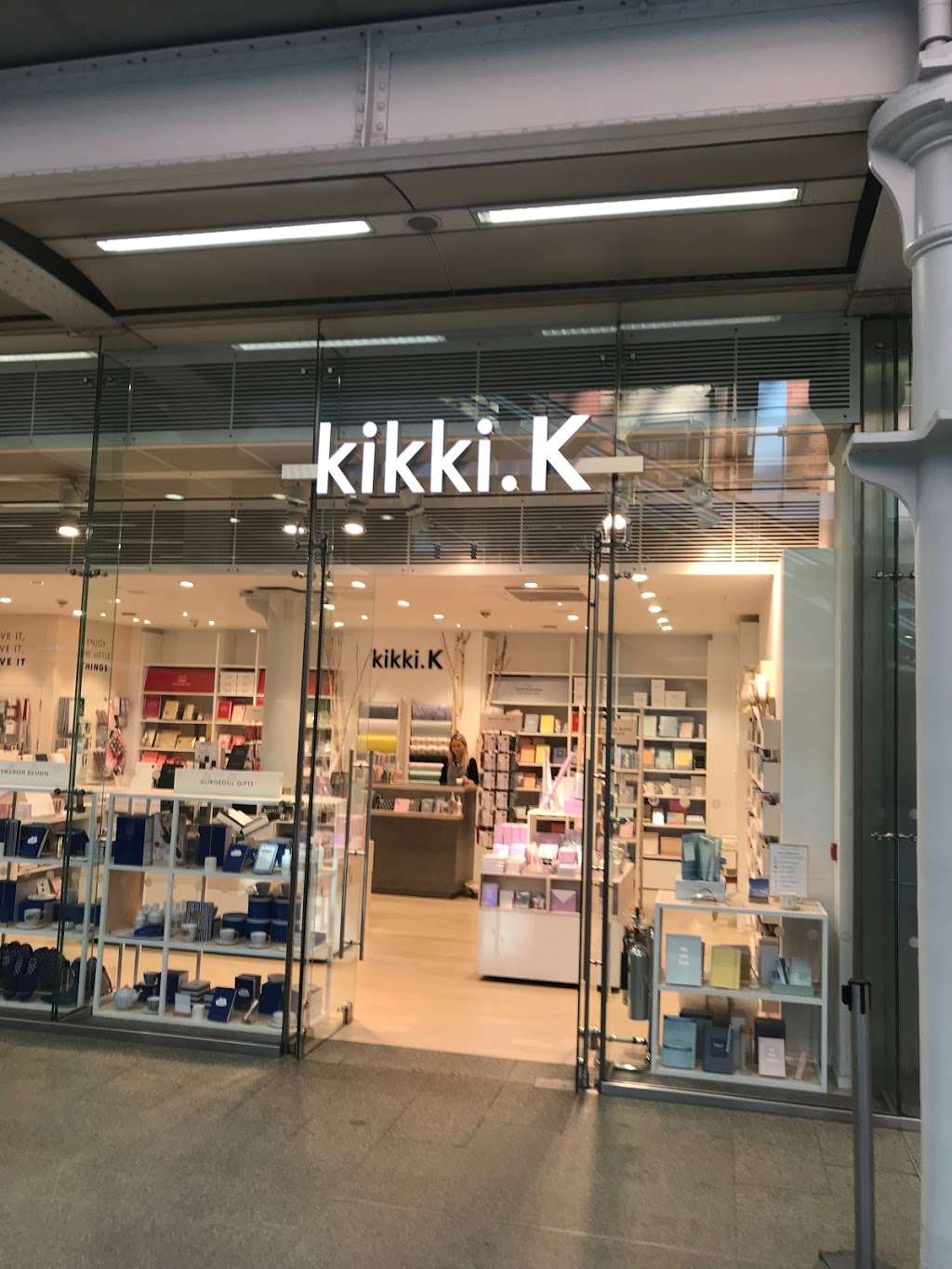 kikki.K St Pancras | 37a, St Pancras International, Euston Rd, Kings Cross, London N1C 4QP, UK | Phone: 020 7278 5055