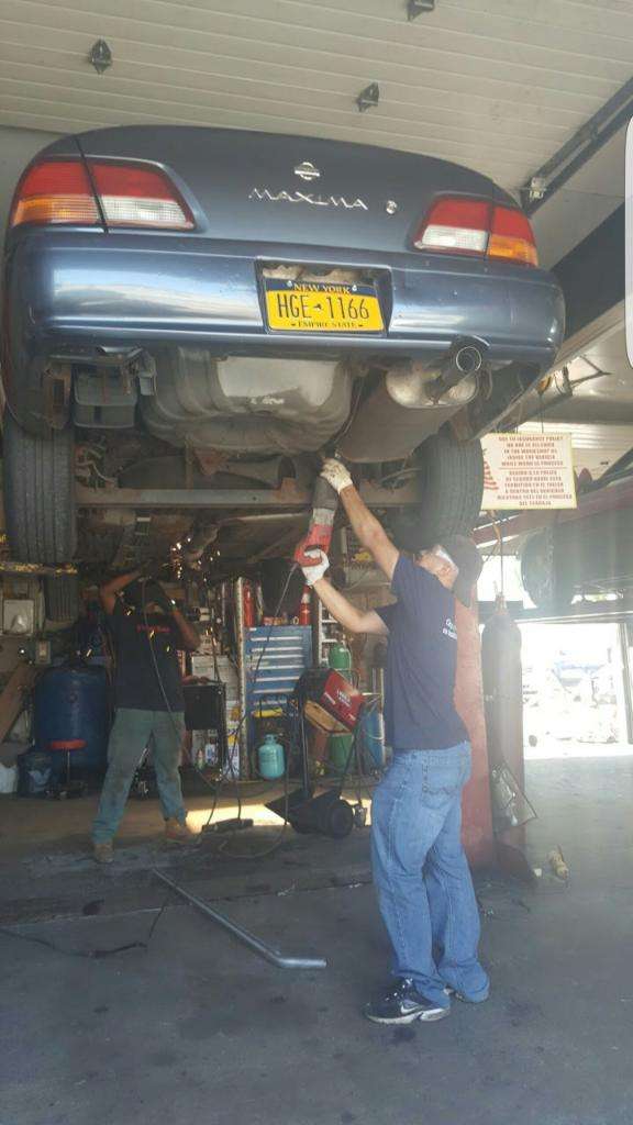 W&M Auto Repair | 120 Carleton Ave, East Islip, NY 11730, USA | Phone: (631) 446-1577 W&M Auto Repair | 120 Carleton Ave, East Islip, NY 11730, USA | Phone: (631) 446-1577