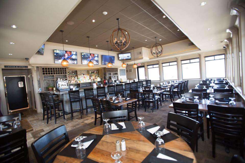 Carmelas Restaurant | 138 Main St, Kingston, MA 02364, USA | Phone: (781) 585-2148