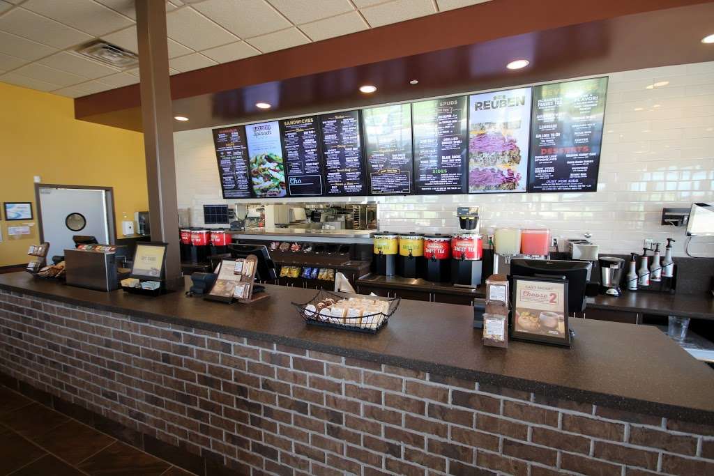 McAlisters Deli | 13517 University Blvd c200, Sugar Land, TX 77479, USA | Phone: (281) 778-8870