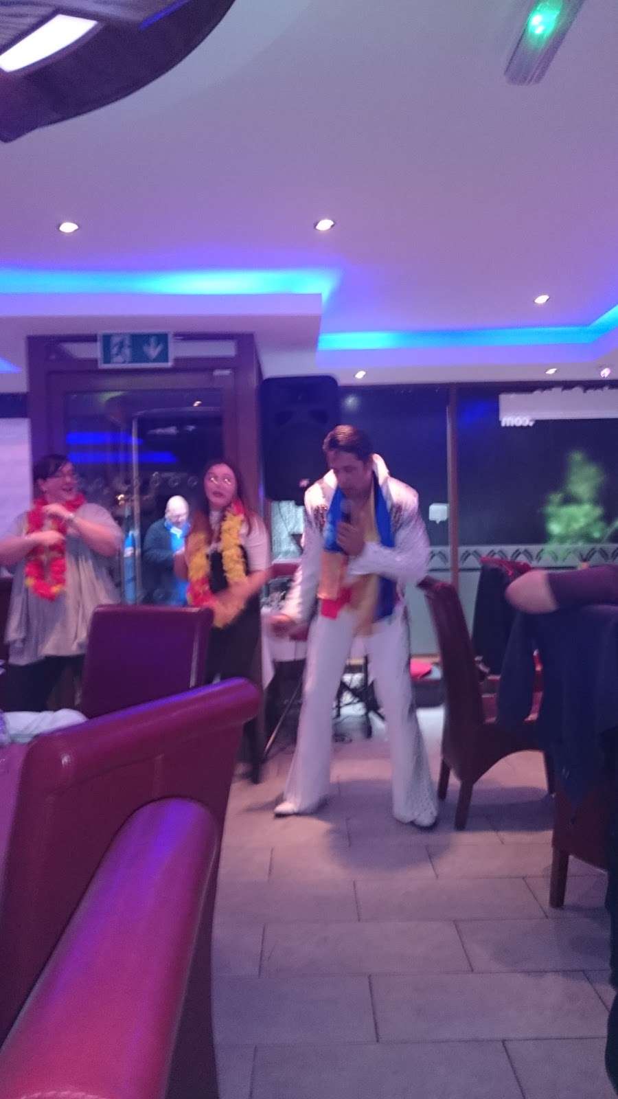 Tamarind Fine Dining Indian Restaurant | 3, UK, The Parade, Dynes Rd, Kemsing, Sevenoaks TN15 6RE, UK | Phone: 01959 928413