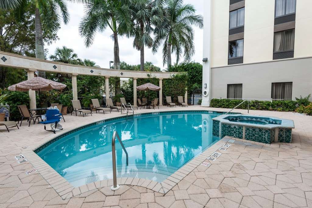 Hampton Inn Boca Raton | 1455 FL-794, Boca Raton, FL 33431, USA | Phone: (561) 988-0200