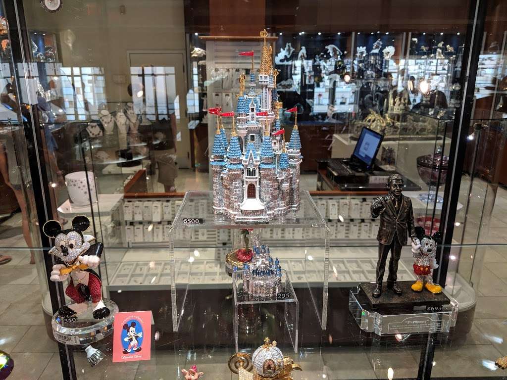 Crystal Arts by Arribas Brothers at Disney Springs | 1486 Buena Vista Dr, Lake Buena Vista, FL 32830, USA | Phone: (407) 828-8269