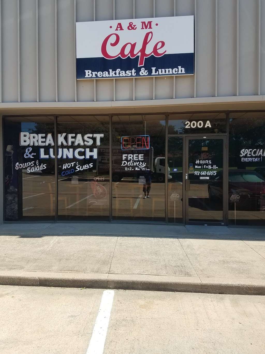 A & M Cafe | 1205 W Carrier Pkwy, Grand Prairie, TX 75050, USA | Phone: (972) 641-6165