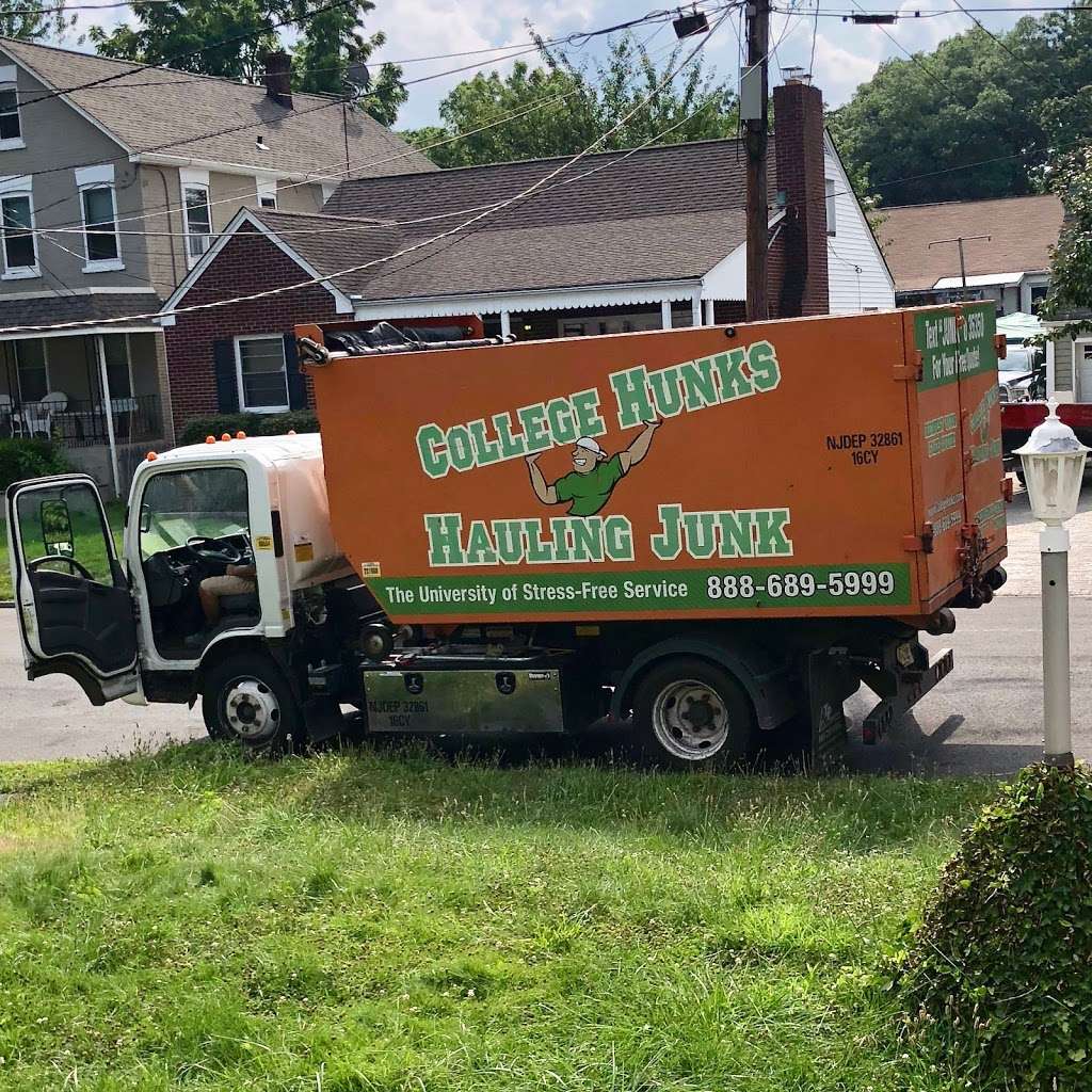 College Hunks Hauling Junk and Moving | 178 US-206, Hillsborough Township, NJ 08844, USA | Phone: (908) 356-7898