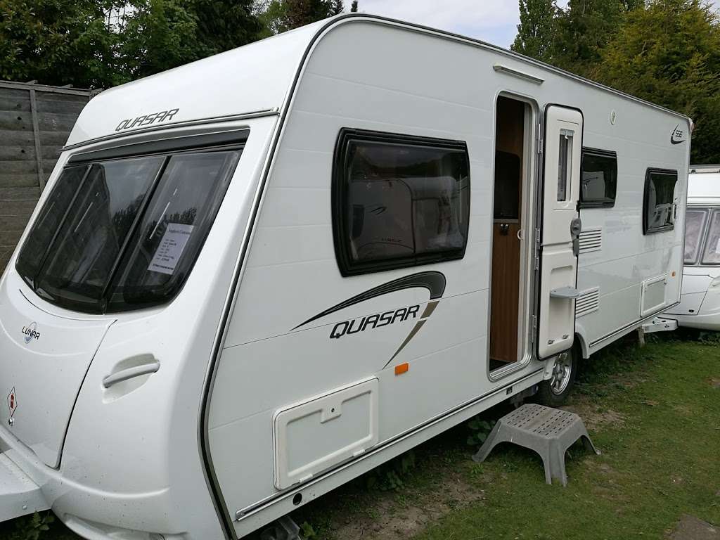 Songhurst Caravans | 242 London Rd, Leybourne, West Malling ME19 5AU, UK | Phone: 01732 845399