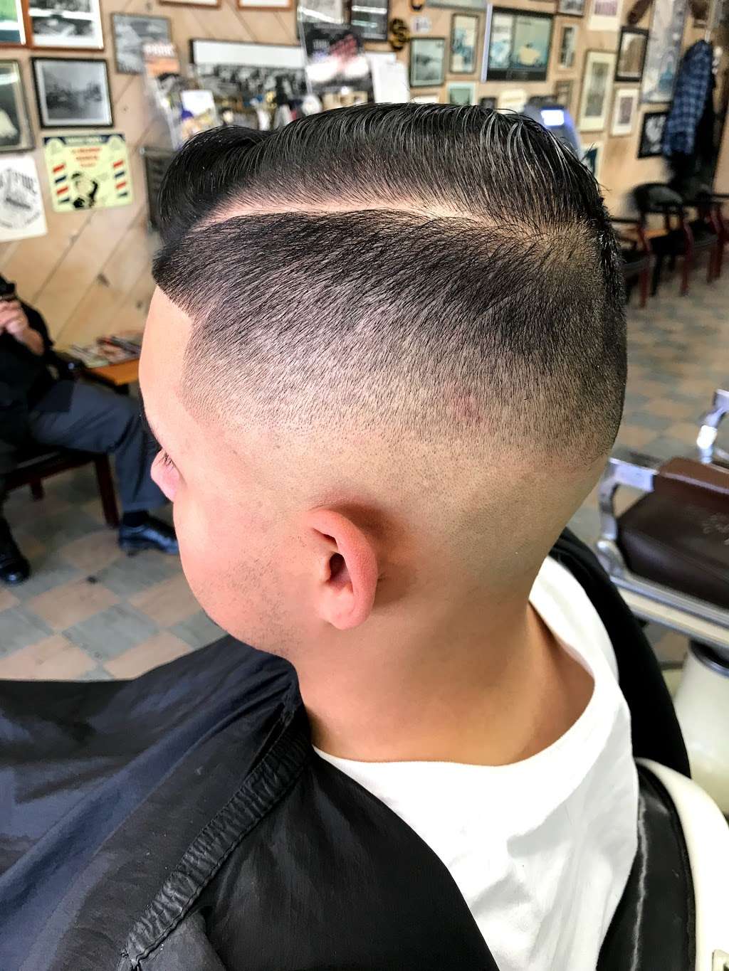 Scissor & Comb Barber Shop | 680 N Ventura Rd, Oxnard, CA 93030, USA | Phone: (805) 981-1318