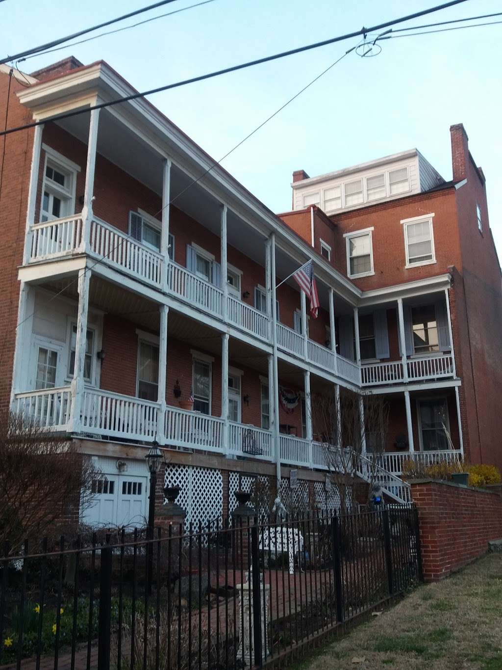 Terry House Bed & Breakfast | 130 Delaware St, New Castle, DE 19720, USA | Phone: (302) 690-2275