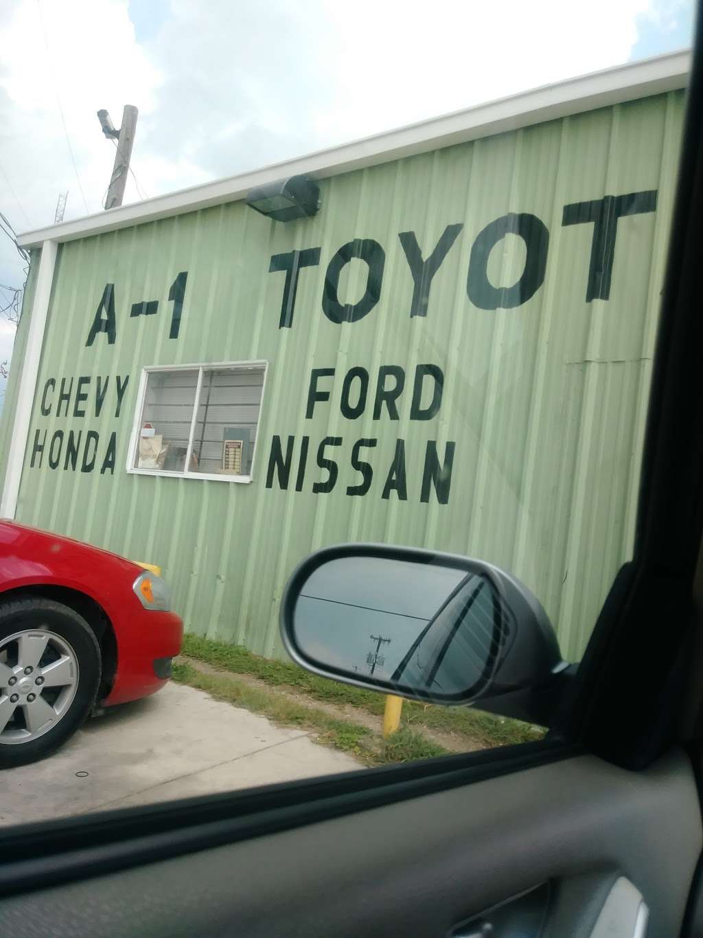 A-1 Toyota Salvage | 302 New Laredo Hwy, San Antonio, TX 78211, USA | Phone: (210) 921-0031