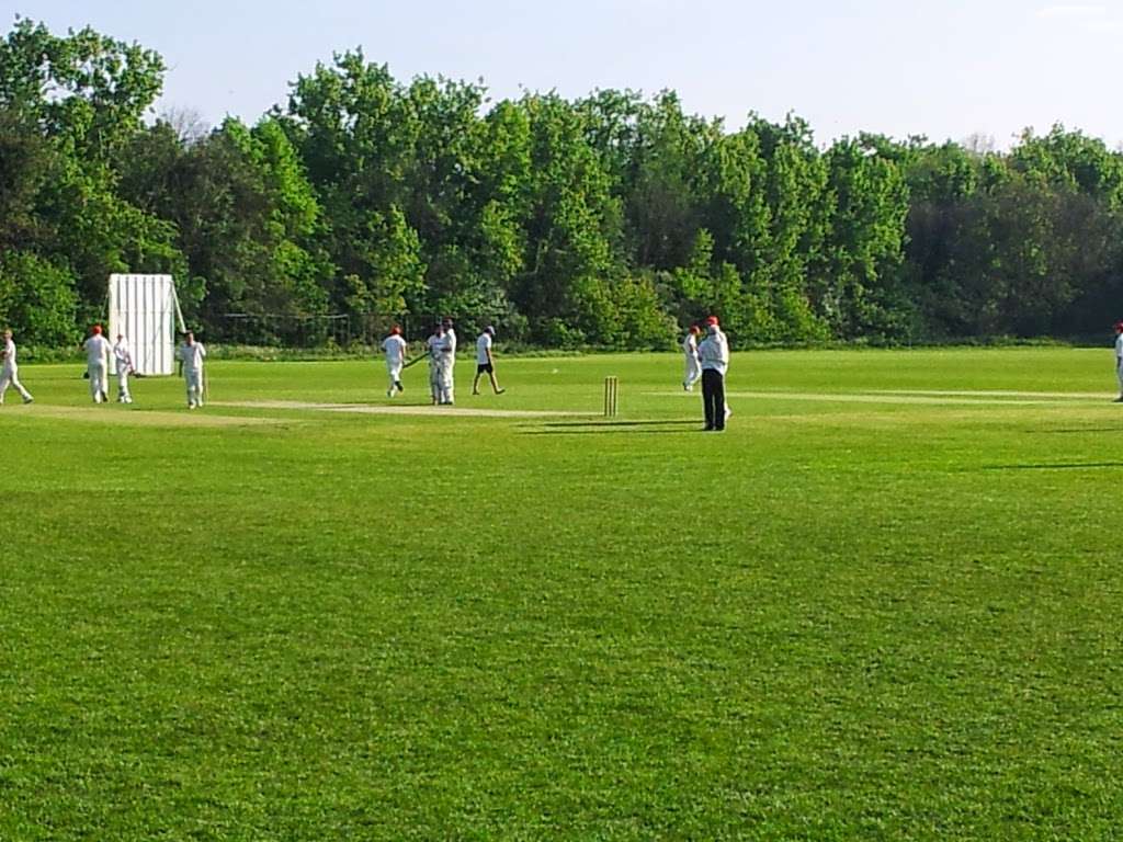 Sutton Grammar School Sports Ground | Cheyham Way, Sutton, Ewell, Epsom KT17 3DP, UK