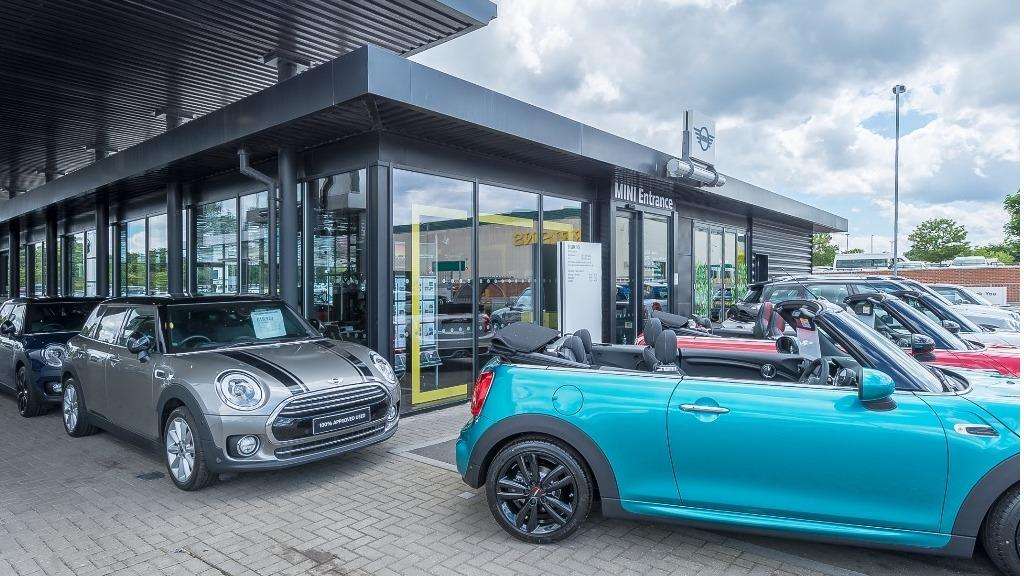 Barons Borehamwood MINI | Stirling Way, Borehamwood WD6 2BT, UK | Phone: 020 3733 6191