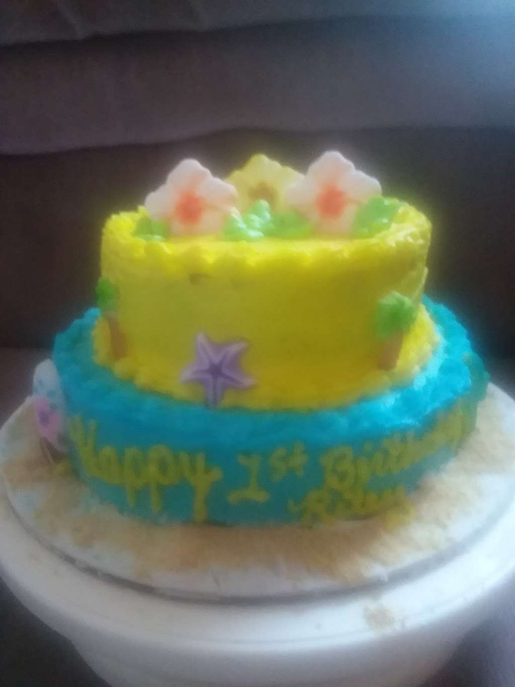 Custom Cakes By Lynn | 2183 Slagel Rd, Spring Grove, PA 17362, USA | Phone: (717) 225-6330