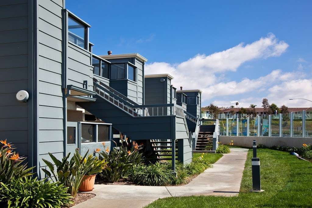 Pacific Pointe Apartment Community | 2459 Corte Merlango, San Clemente, CA 92673 | Phone: (949) 498-4841