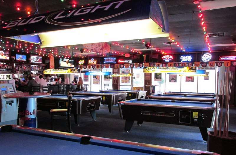 Blondies Sports Bar | 229 S Fort Lauderdale Beach Blvd, Fort Lauderdale, FL 33316, USA | Phone: (954) 728-9801