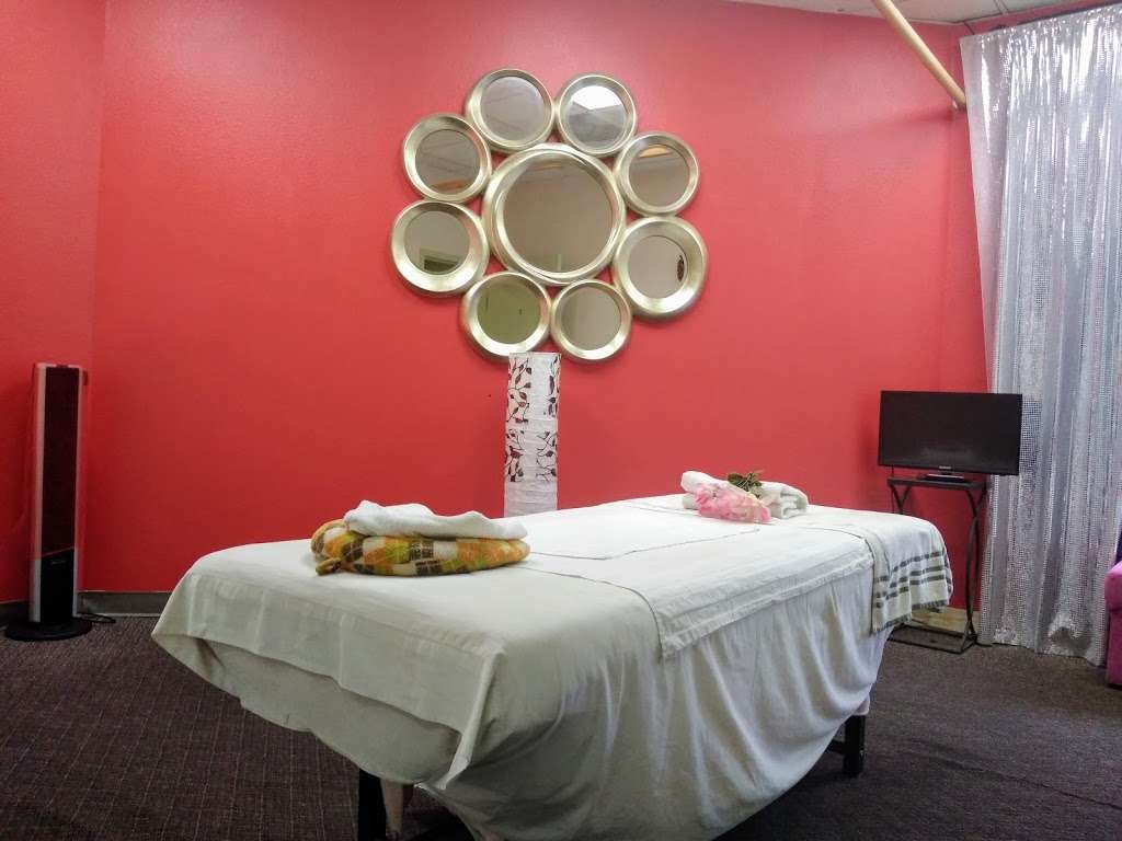 Rainbow Massage | 738 W San Marcos Blvd Suite 107, San Marcos, CA 92078, USA | Phone: (760) 891-0925