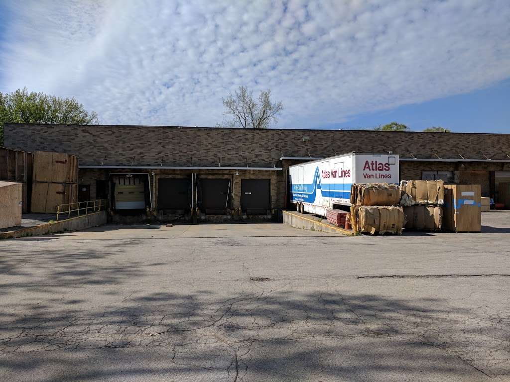 Deerfield Moving & Storage | 3701 Bur Wood Dr, Waukegan, IL 60085, USA | Phone: (847) 215-8747