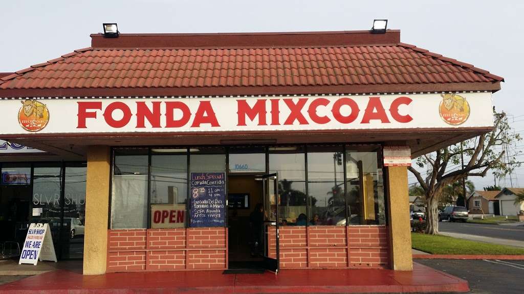 Fonda Mixcoac | 10660 Magnolia Ave, Anaheim, CA 92804, USA | Phone: (714) 816-3055