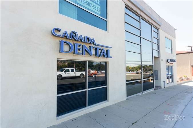 Cañada Dental Group | 1528 Canada Blvd #101, Glendale, CA 91208, USA | Phone: (818) 396-4884