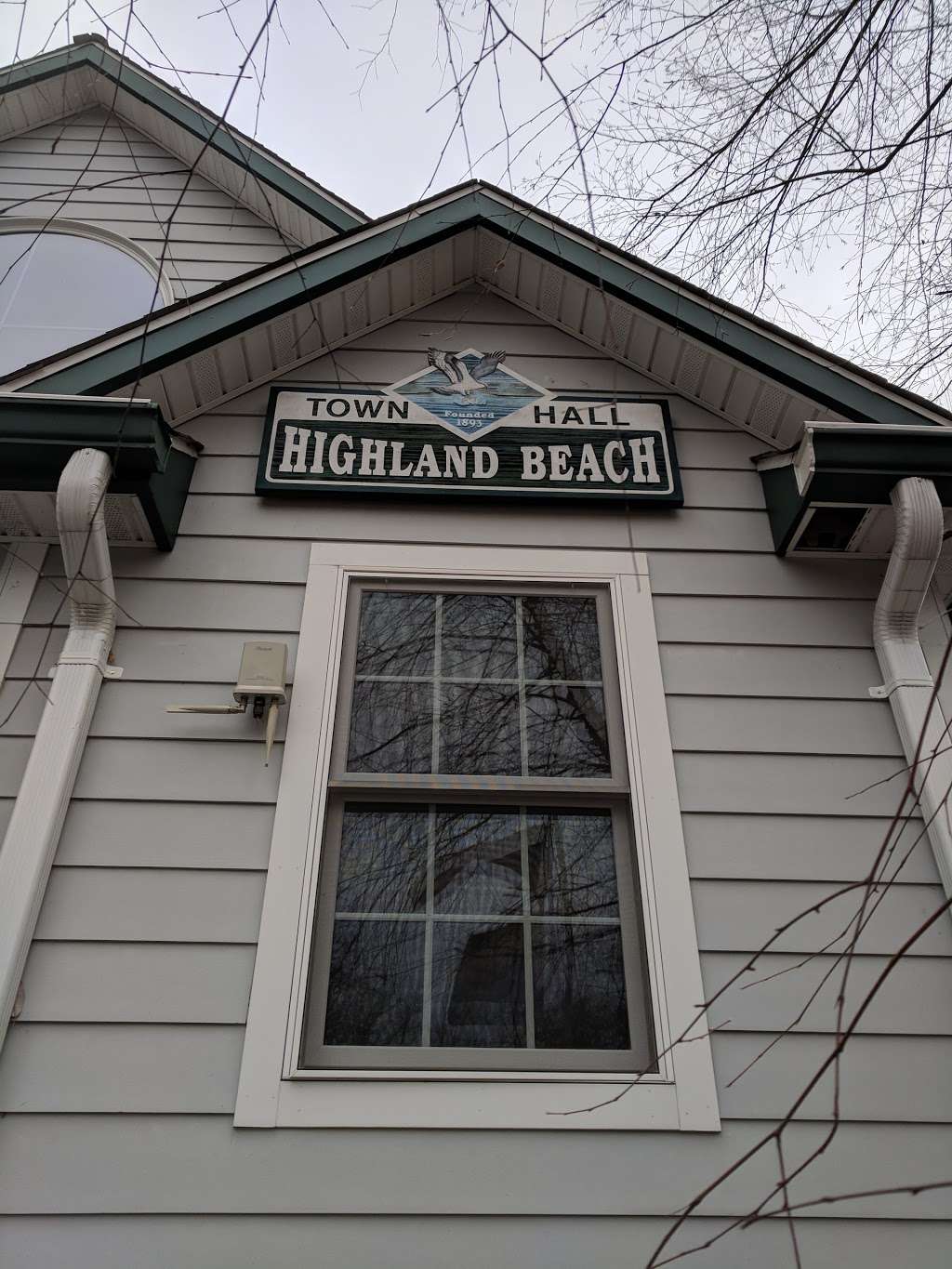 Town of Highland Beach | 3243 Walnut Dr, Annapolis, MD 21403, USA | Phone: (410) 268-2956