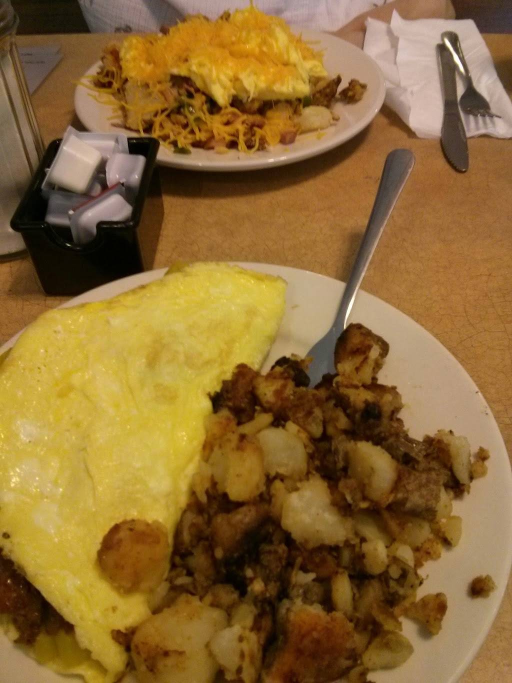 Breakfast at Shellys | 740 E Warrington Ave, Pittsburgh, PA 15210, USA | Phone: (412) 245-6785