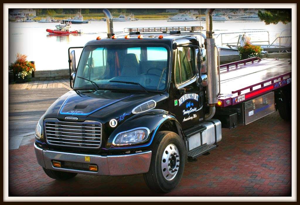 Newburyport Towing Service | 27 S Hunt Rd, Amesbury, MA 01913, USA | Phone: (978) 388-5281