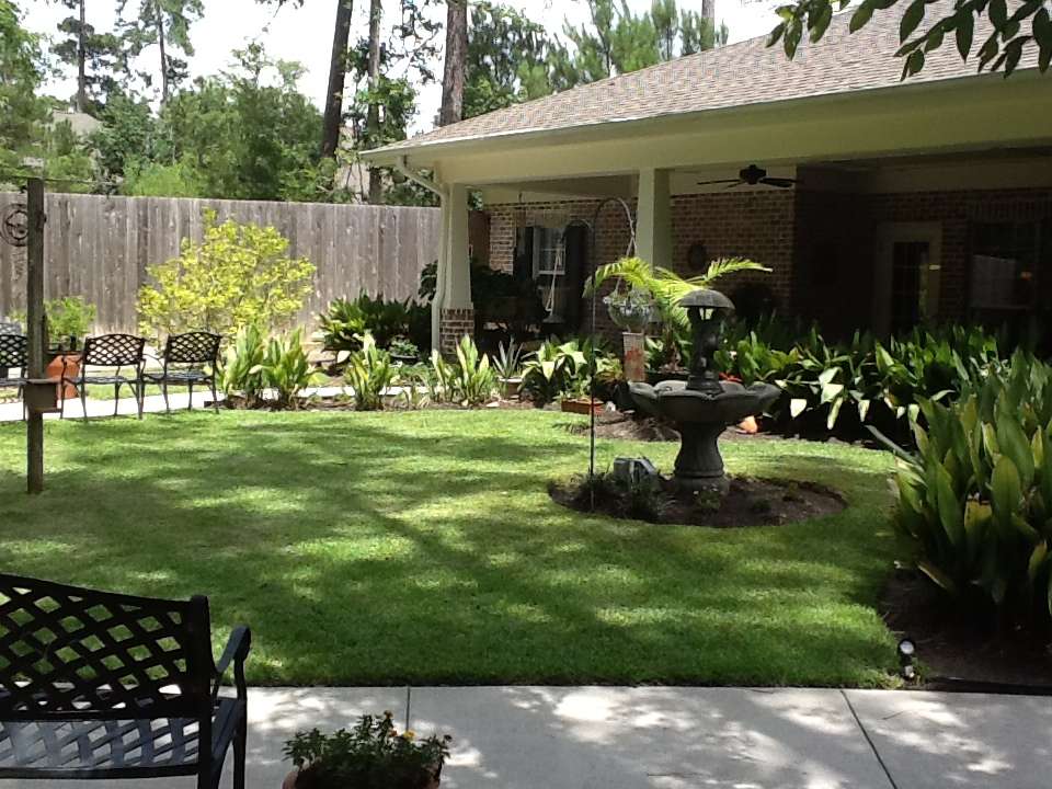 AutumnGrove Cottage at The Woodlands | 5000 South Alden Bridge Drive, The Woodlands, TX 77382, USA | Phone: (281) 400-1814