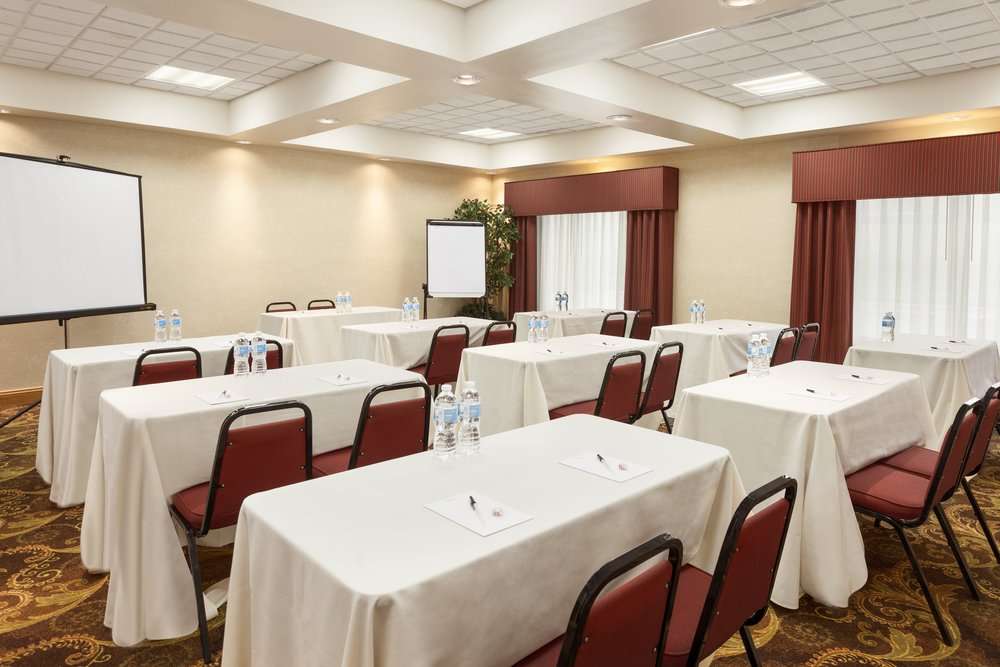 Country Inn & Suites by Radisson, Bel Air/Aberdeen, MD | 1435 Handlir Dr, Bel Air, MD 21015, USA | Phone: (410) 297-9444