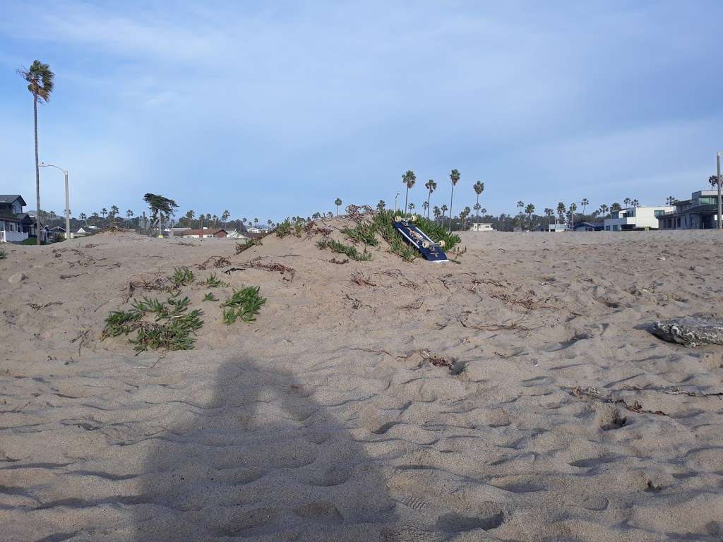 Bootsie memorial sand dune | Ventura, CA 93001, USA