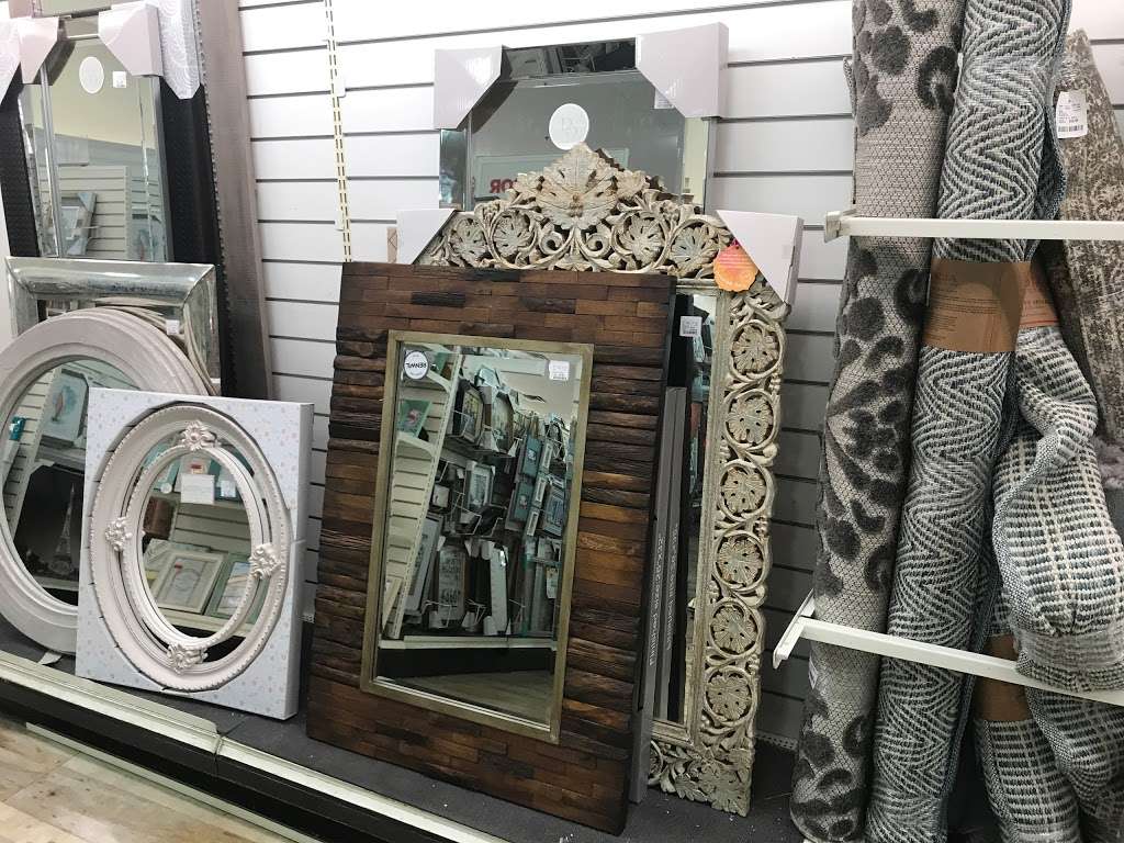 HomeGoods | 86 US Route 6, Lake Lincolndale, NY 10541 | Phone: (914) 621-5982