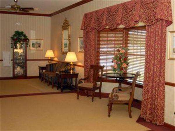 Lancaster Funeral Home & Cremation Service | 709 N White St, Lancaster, SC 29720, USA | Phone: (803) 286-5000