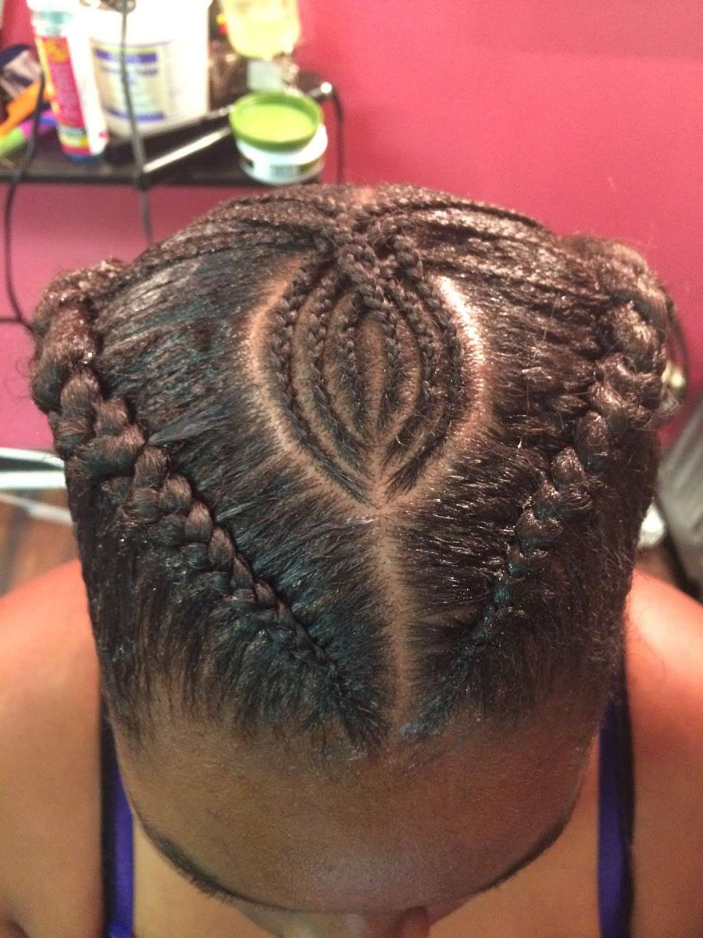 Dereks Hair Studio | 3090, 2920 N Tryon St suite 206, Charlotte, NC 28205 | Phone: (980) 228-8176