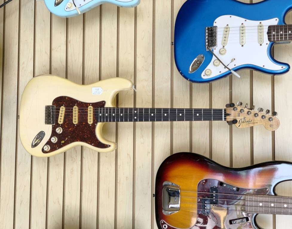 Jacobs Custom Guitars | 2275 N Courtenay Pkwy #6th, Merritt Island, FL 32953, USA | Phone: (321) 301-4619