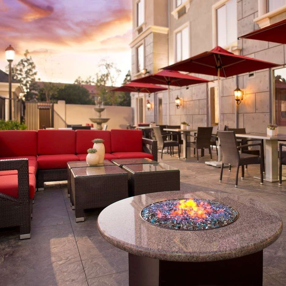 Ayres Hotel Fountain Valley | 17550 Brookhurst St, Fountain Valley, CA 92708, USA | Phone: (714) 861-5170