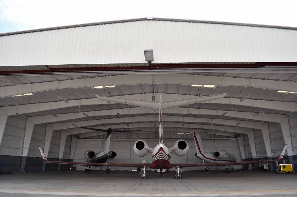 Western Jet Aviation | 1880 Gentry Way, Reno, NV 89502, USA | Phone: (775) 825-3900