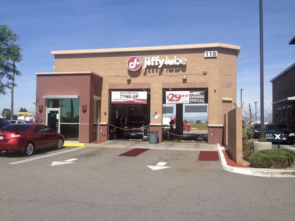 Jiffy Lube Oil Change Center | 32374 Clinton Keith Rd, Wildomar, CA 92595, USA | Phone: (951) 678-5300