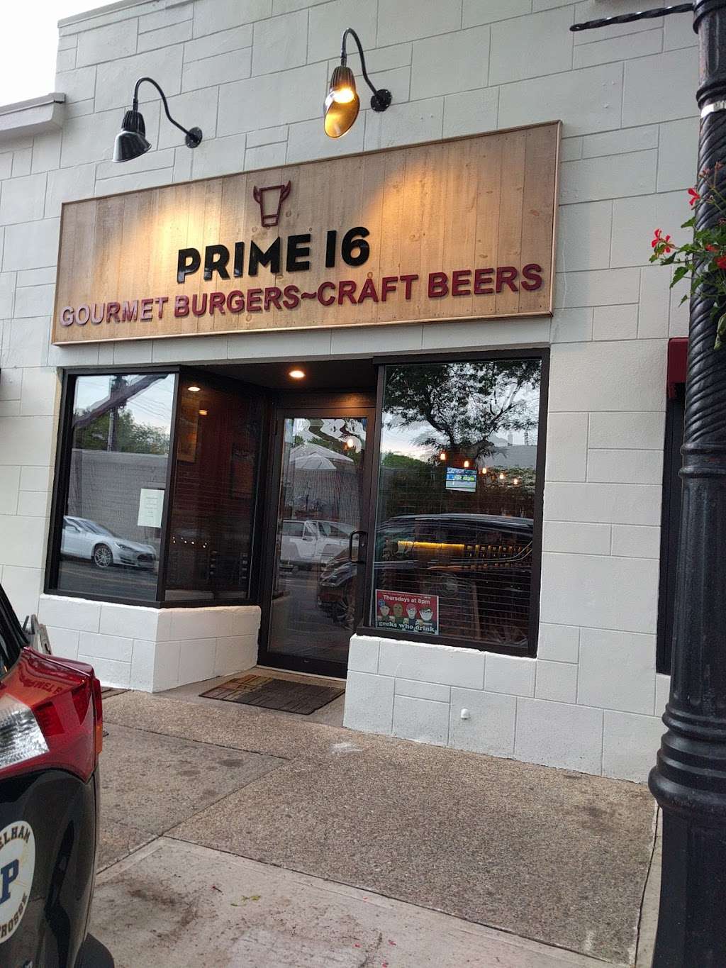 Prime 16 | 156 Fifth Ave, Pelham, NY 10803, USA | Phone: (914) 576-0700