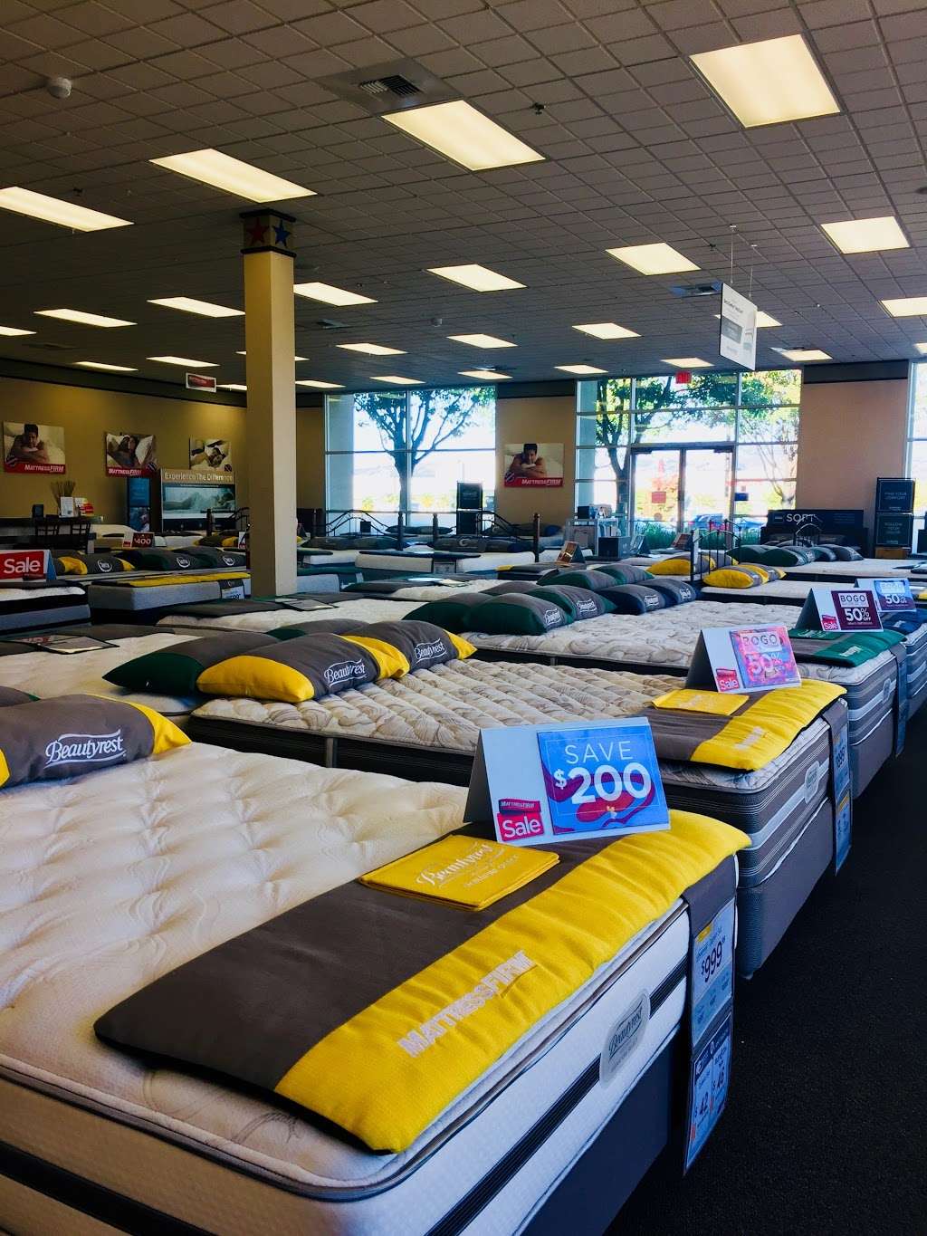 Mattress Firm The Plant | 189 Curtner Ave Ste 30, San Jose, CA 95125, USA | Phone: (408) 286-0751