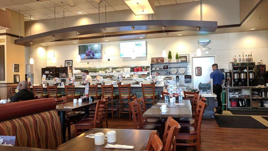 The Broken Yolk Cafe | 28621 Marguerite Pkwy, Mission Viejo, CA 92692, USA | Phone: (949) 388-0292