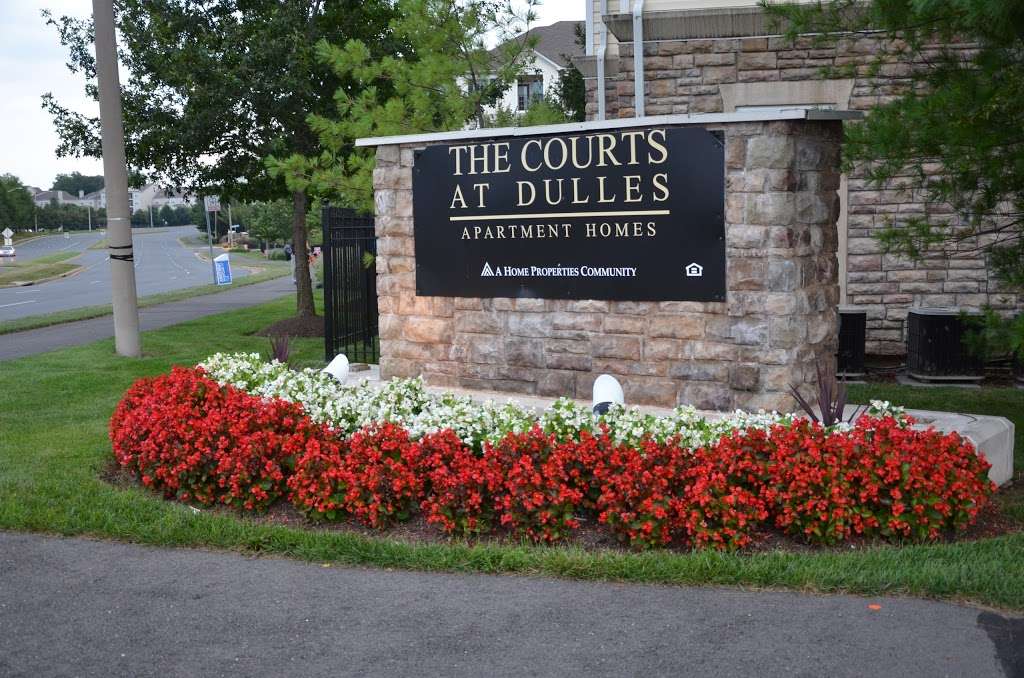 The Courts at Dulles | 13800 Jefferson Park Dr, Herndon, VA 20171, USA | Phone: (540) 905-7442