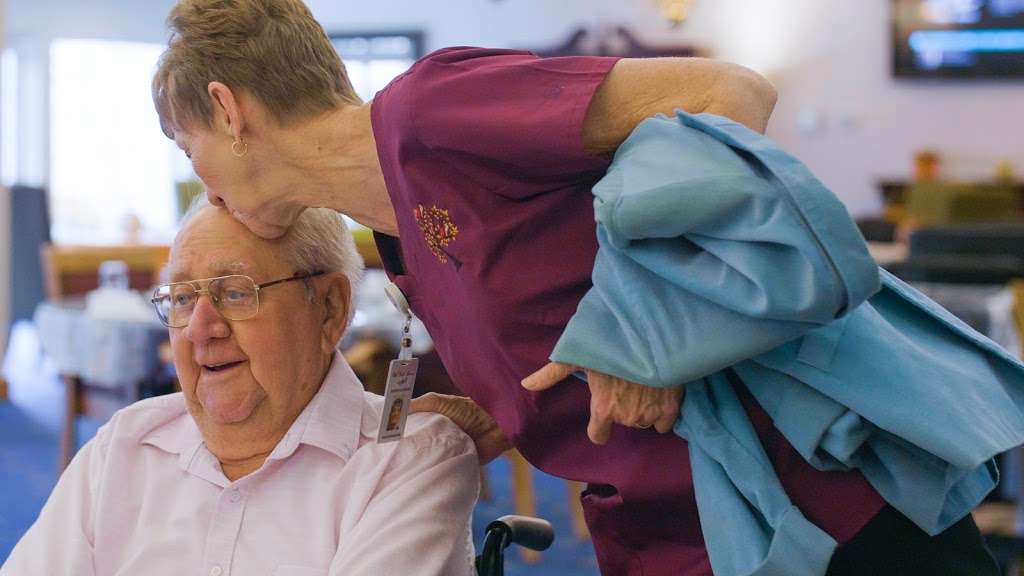 Oak Leaf Manor North | 2901 Harrisburg Pike, Landisville, PA 17538, USA | Phone: (717) 898-4663