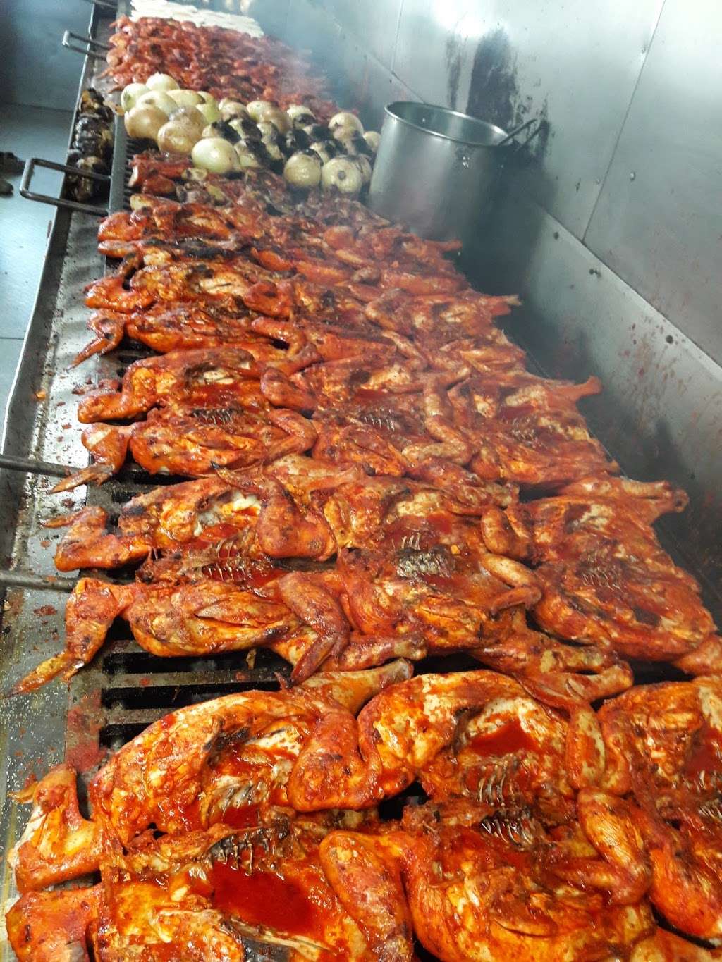 Pollos Asados La Silla | 1416 Broadway St, Houston, TX 77012, USA | Phone: (713) 928-3490