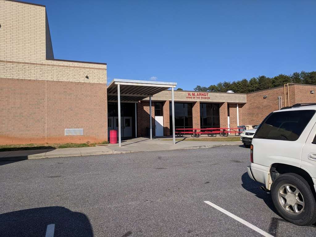 Harry M Arndt Middle School | 3350 34th St Dr NE, Hickory, NC 28601, USA | Phone: (828) 256-9545