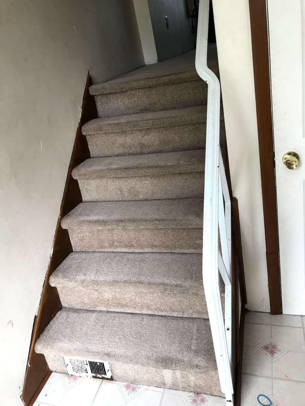 Unique Steam Clean | 1407 Dogwood Cir, Blue Bell, PA 19422, USA | Phone: (484) 868-2621