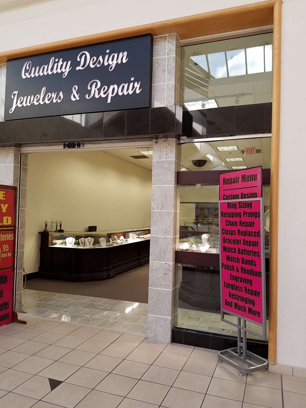 Quality Design Jewelers | 608 Stratford Dr, Bloomingdale, IL 60108, USA | Phone: (630) 924-7340