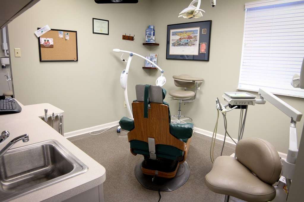 Merit Dental Speedway | 6211 W 30th St g, Indianapolis, IN 46224, USA | Phone: (317) 291-7550