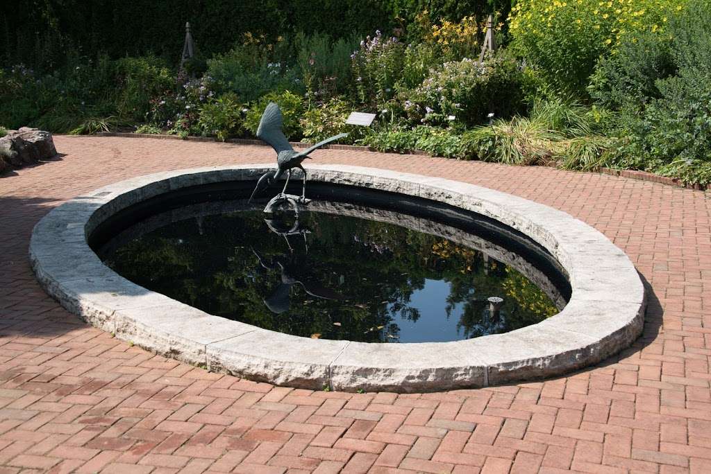 Landscape Gardens | Northbrook, IL 60062