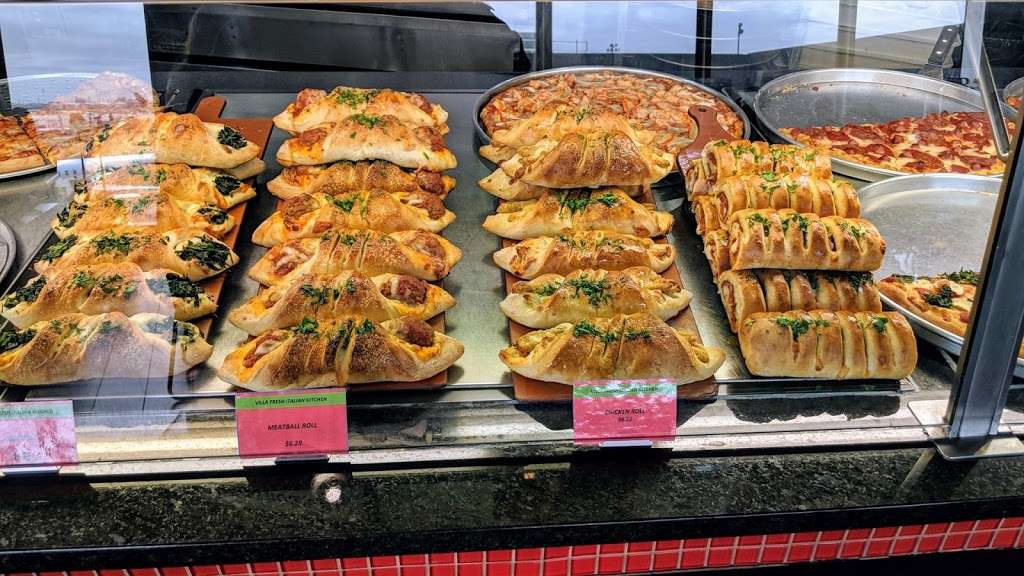 Villa Fresh Italian Kitchen | Newark Liberty, Intl Airport, Terminal A, Newark, NJ 07114, USA | Phone: (973) 623-2717