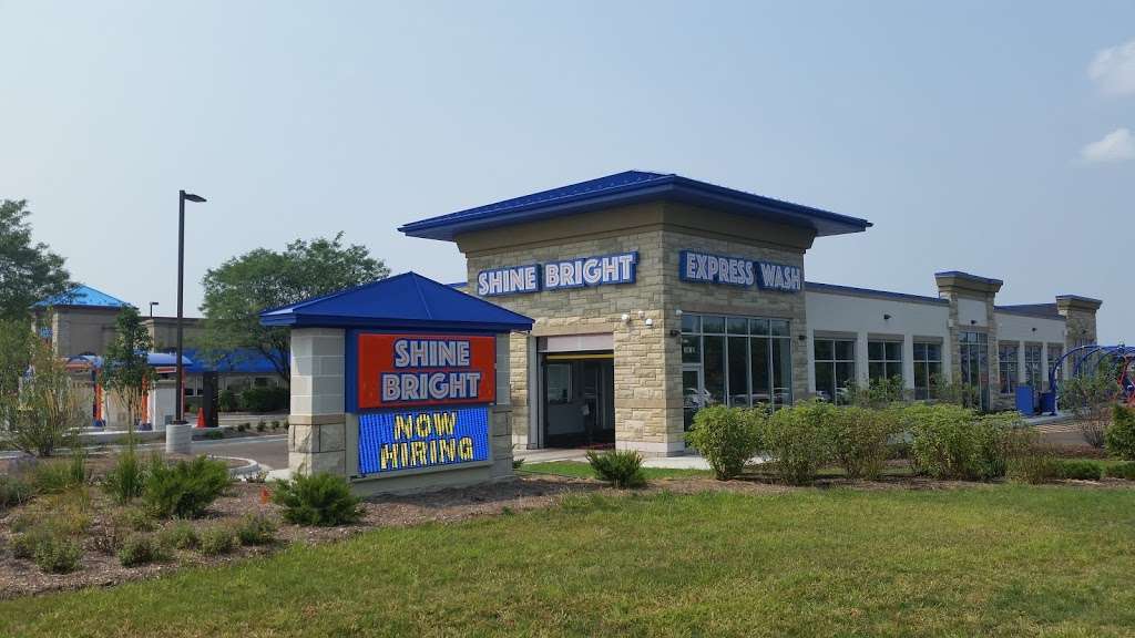 Shine Bright Express Wash | 2410 Bushwood Dr, Aurora, IL 60506 | Phone: (630) 299-3714