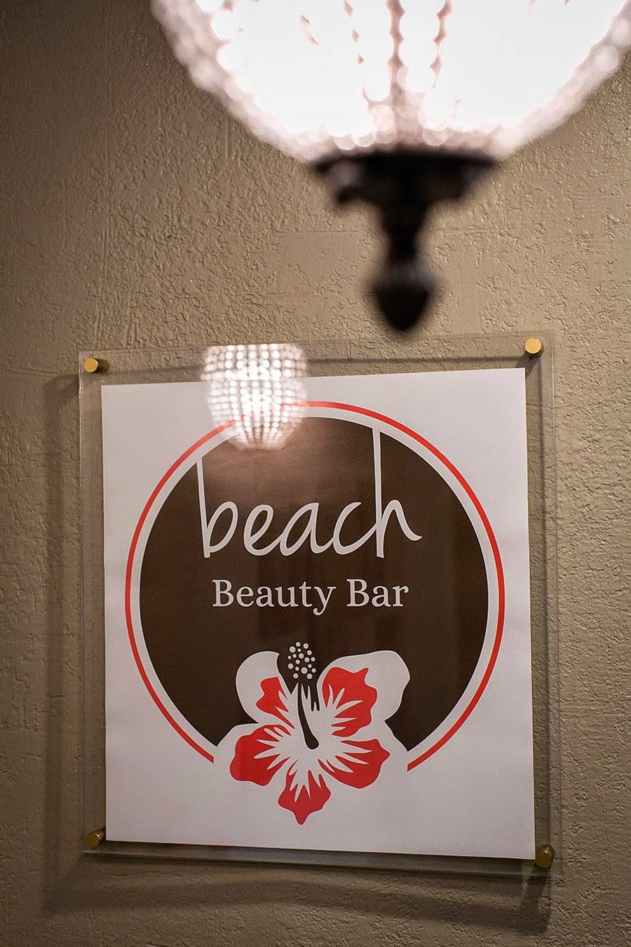 Beach Beauty Bar and Acne Clinic | 1120 CA-1 D, Huntington Beach, CA 92648, USA | Phone: (714) 391-1973