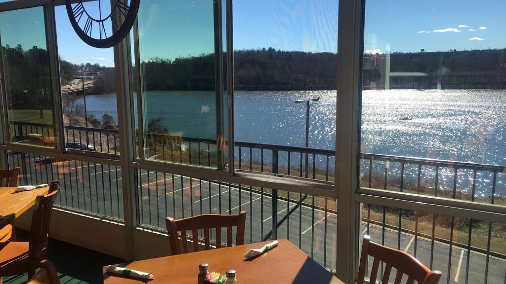 Food Factory craft Diner | 5251 Hickory Blvd, Hickory, NC 28601, USA | Phone: (828) 855-9231